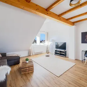 Apartment Stylisches Penthouse Zentral Balkon 75m2 Nflx